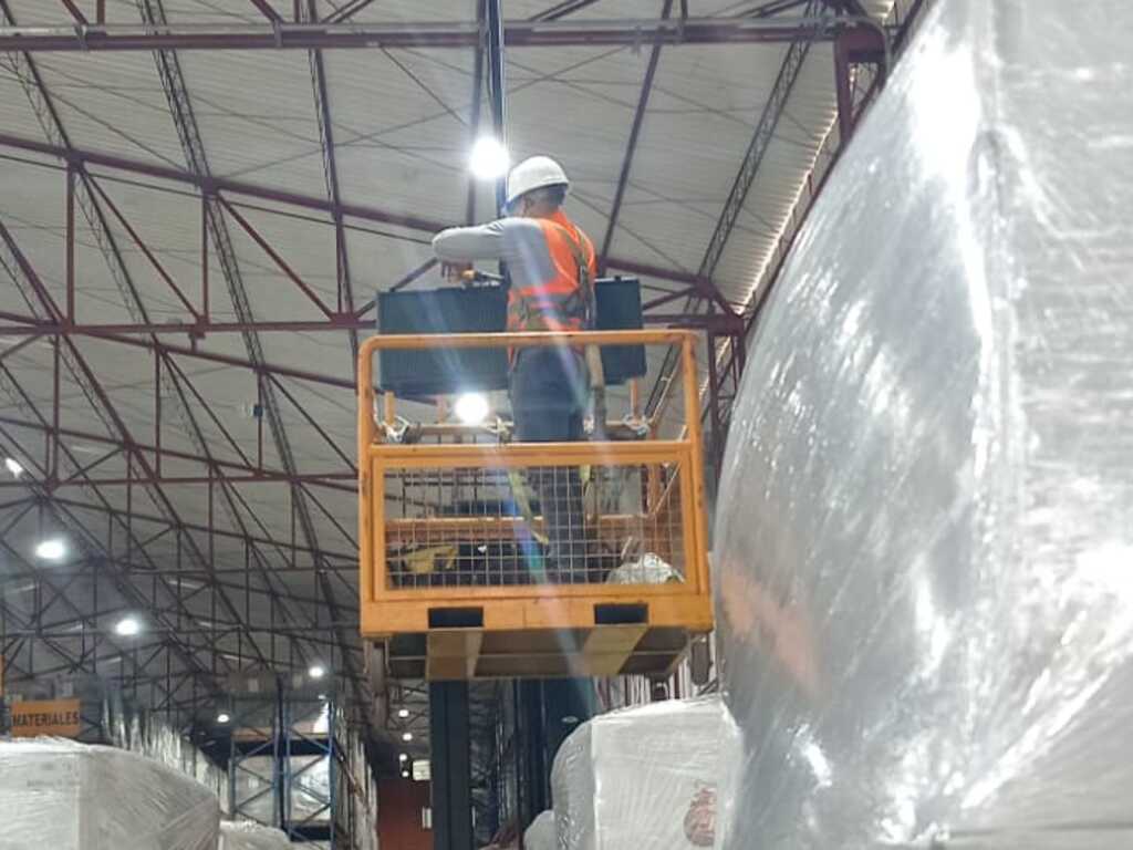 Instalacion Profesional de pnatalla LED