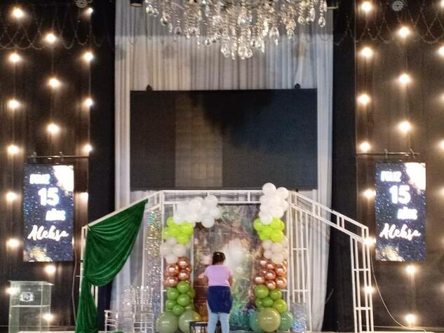Patalla Led en Salon de Eventos